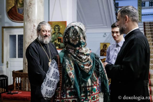 Parohia Boboiești din Tg. Neamț – Colindători la Reședința Mitropolitană 2025