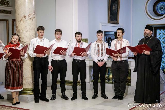 Parohia „Sf. Spiridon” din Chișinău – Colindători la Reședința Mitropolitană 2025