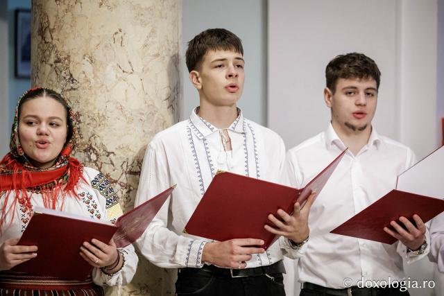 Parohia „Sf. Spiridon” din Chișinău – Colindători la Reședința Mitropolitană 2025