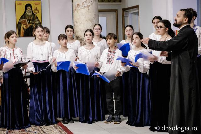 Waldorfia – Colindători la Reședința Mitropolitană 2025