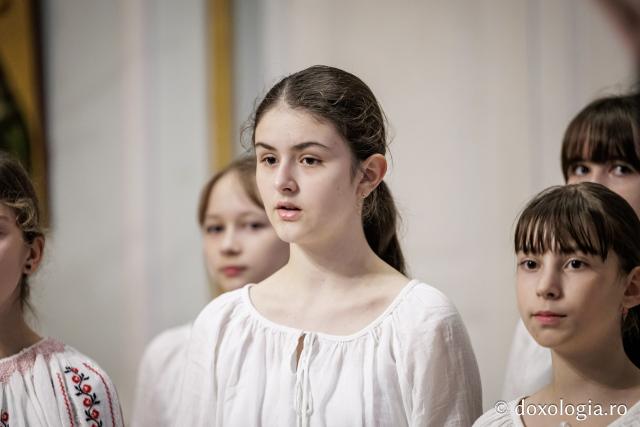 Waldorfia – Colindători la Reședința Mitropolitană 2025