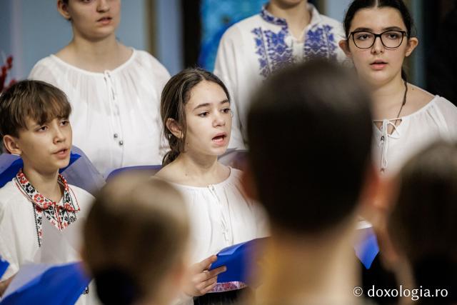 Waldorfia – Colindători la Reședința Mitropolitană 2025