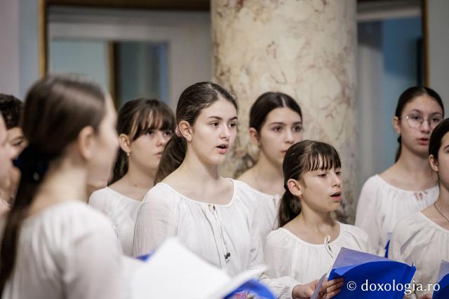 Waldorfia – Colindători la Reședința Mitropolitană 2025