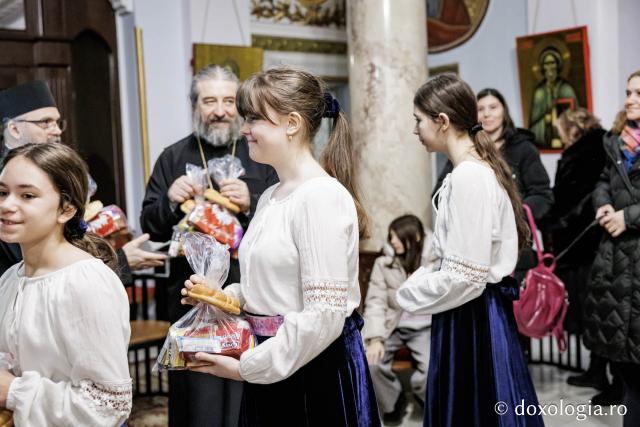 Waldorfia – Colindători la Reședința Mitropolitană 2025