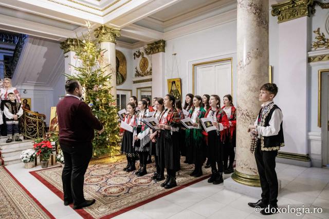 Școala Gimazială nr. 1 Blândești – Colindători la Reședința Mitropolitană 2025