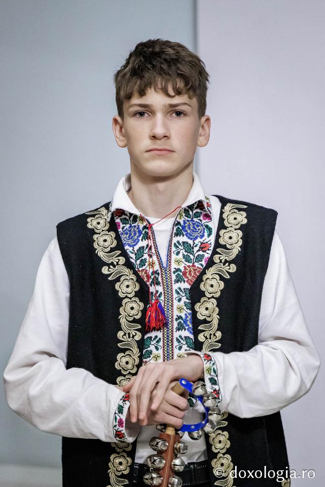 Școala Gimazială nr. 1 Blândești – Colindători la Reședința Mitropolitană 2025