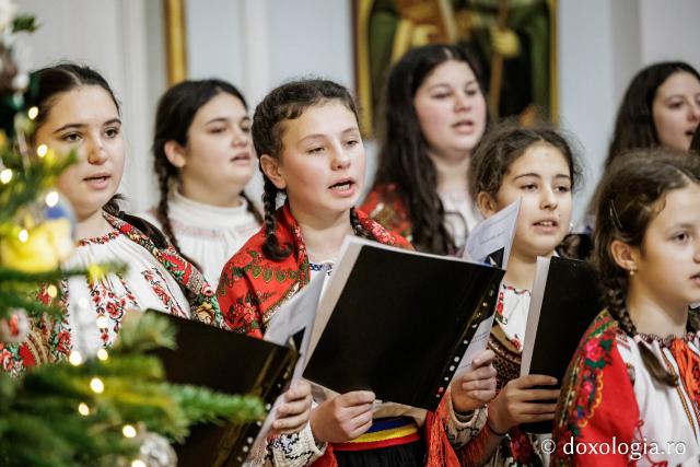 Școala Gimazială nr. 1 Blândești – Colindători la Reședința Mitropolitană 2025