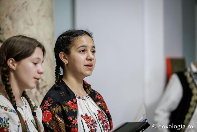 Școala Gimazială nr. 1 Blândești – Colindători la Reședința Mitropolitană 2025