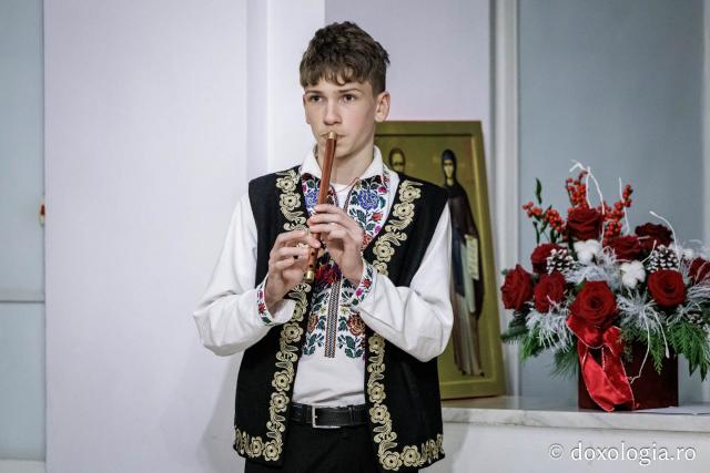 Școala Gimazială nr. 1 Blândești – Colindători la Reședința Mitropolitană 2025