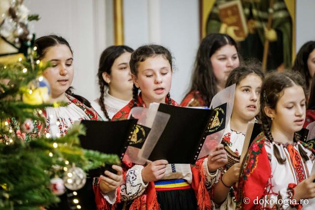 Școala Gimazială nr. 1 Blândești – Colindători la Reședința Mitropolitană 2025