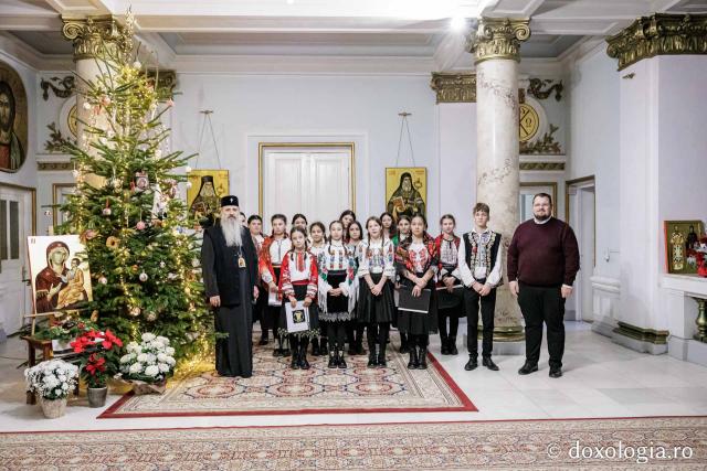 Școala Gimazială nr. 1 Blândești – Colindători la Reședința Mitropolitană 2025