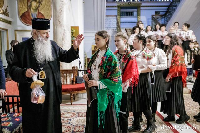 Școala Gimazială nr. 1 Blândești – Colindători la Reședința Mitropolitană 2025