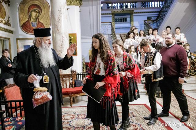 Școala Gimazială nr. 1 Blândești – Colindători la Reședința Mitropolitană 2025