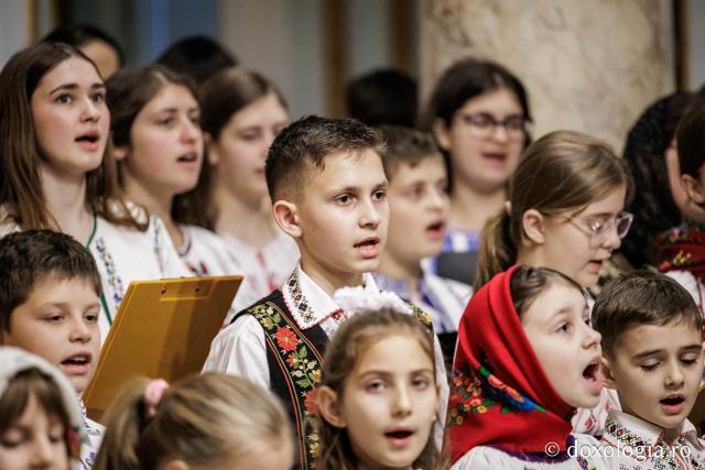 Corul Provita – Colindători la Reședința Mitropolitană 2025