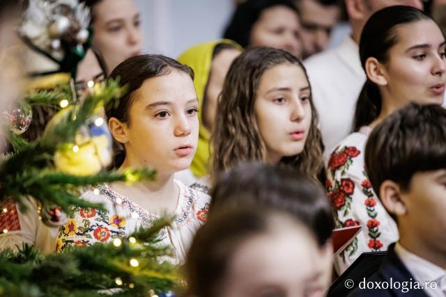 Corul Provita – Colindători la Reședința Mitropolitană 2025