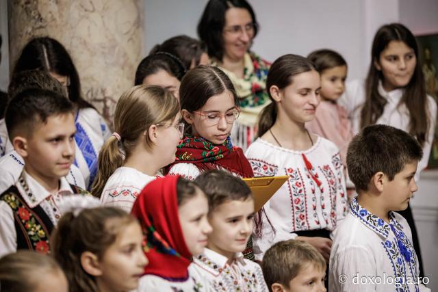 Corul Provita – Colindători la Reședința Mitropolitană 2025