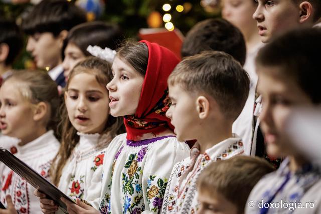 Corul Provita – Colindători la Reședința Mitropolitană 2025