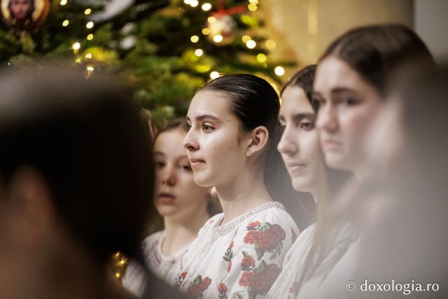 Corul Provita – Colindători la Reședința Mitropolitană 2025
