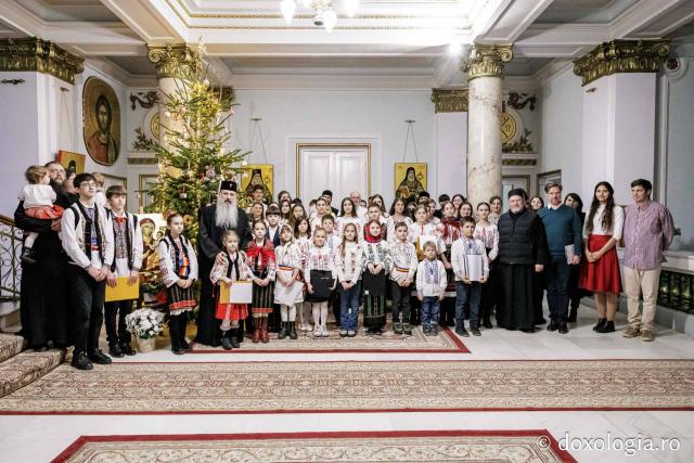 Corul Provita – Colindători la Reședința Mitropolitană 2025