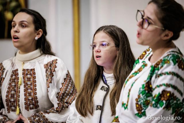 Grupul Music Land Concept – Colindători la Reședința Mitropolitană 2025