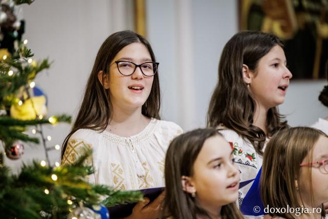 Corul Prodromița – Colindători la Reședința Mitropolitană 2025