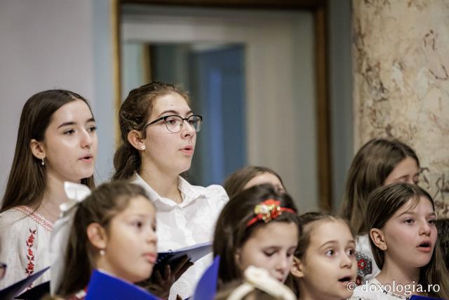 Corul Prodromița – Colindători la Reședința Mitropolitană 2025