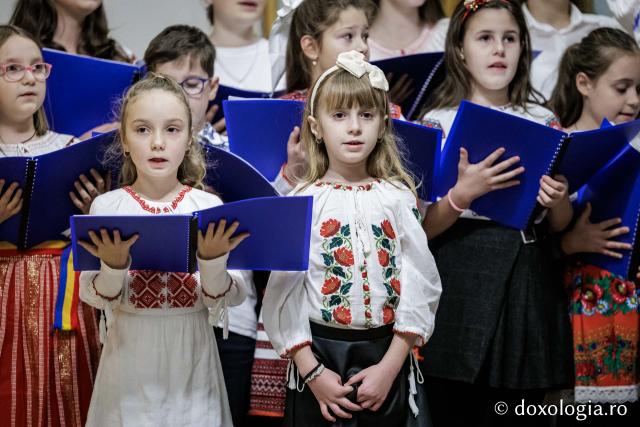 Corul Prodromița – Colindători la Reședința Mitropolitană 2025