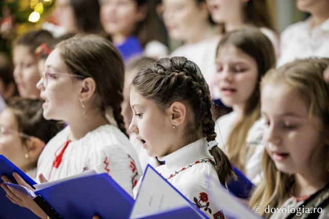 Corul Prodromița – Colindători la Reședința Mitropolitană 2025