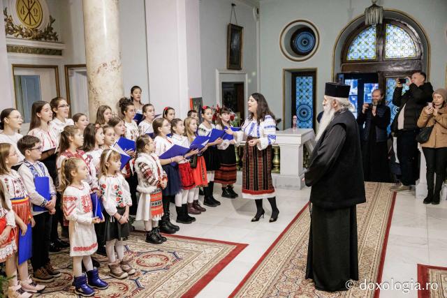 Corul Prodromița – Colindători la Reședința Mitropolitană 2025