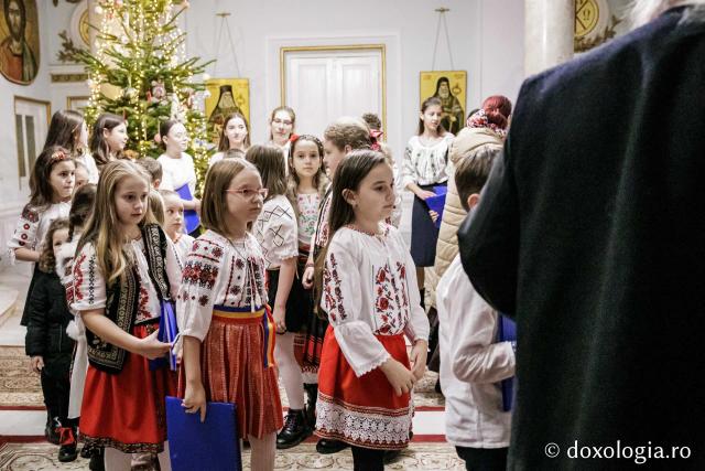 Corul Prodromița – Colindători la Reședința Mitropolitană 2025