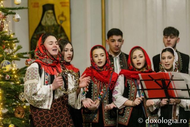 Grupul vocal al Casei de Cultură Țuțora