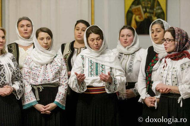 Corul preoteselor din Iași