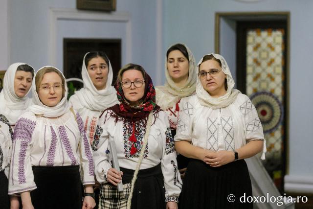 Corul preoteselor din Iași