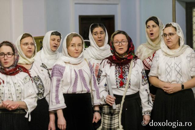 Corul preoteselor din Iași