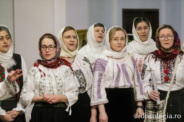 Corul preoteselor din Iași