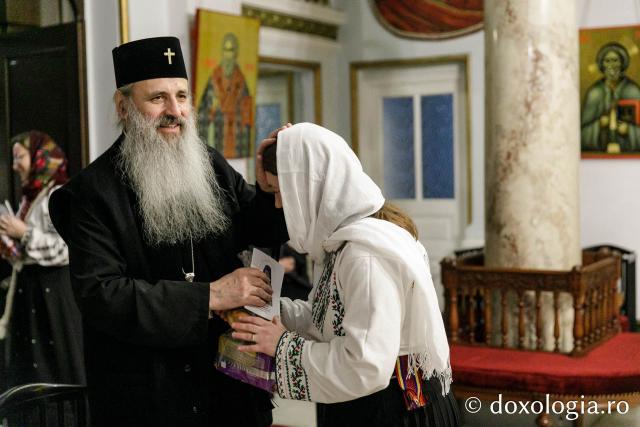 Corul preoteselor din Iași