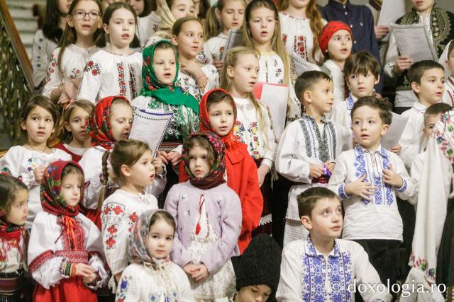 Parohiile „Sfântul Andrei” și Talpalari din Iași