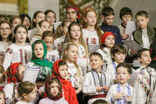 Parohiile „Sfântul Andrei” și Talpalari din Iași