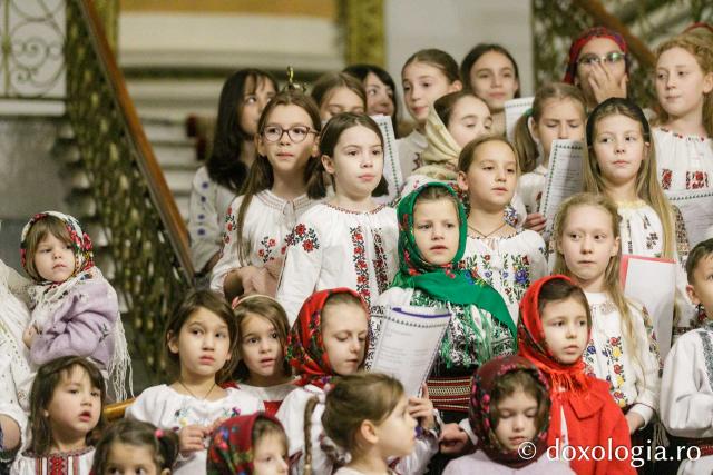 Parohiile „Sfântul Andrei” și Talpalari din Iași