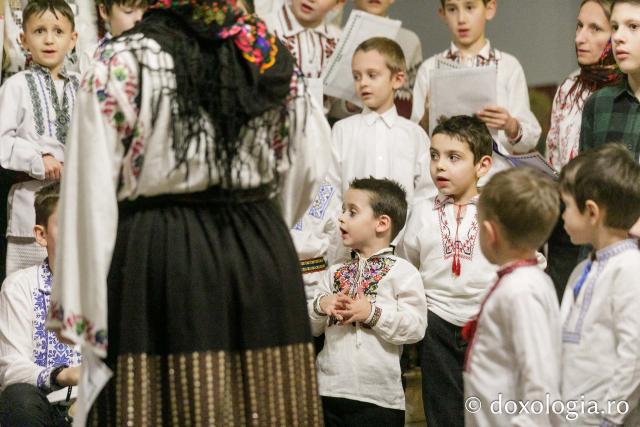 Parohiile „Sfântul Andrei” și Talpalari din Iași