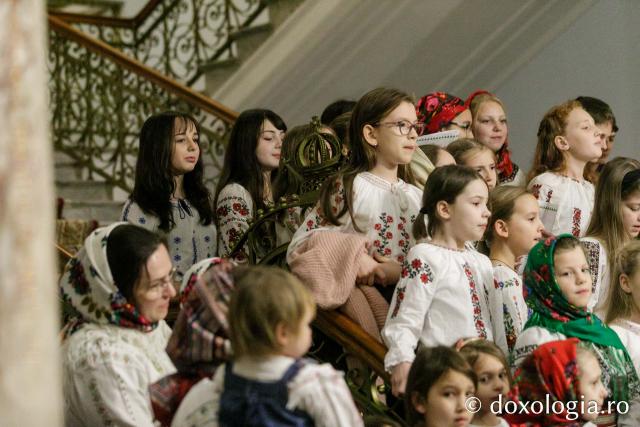 Parohiile „Sfântul Andrei” și Talpalari din Iași