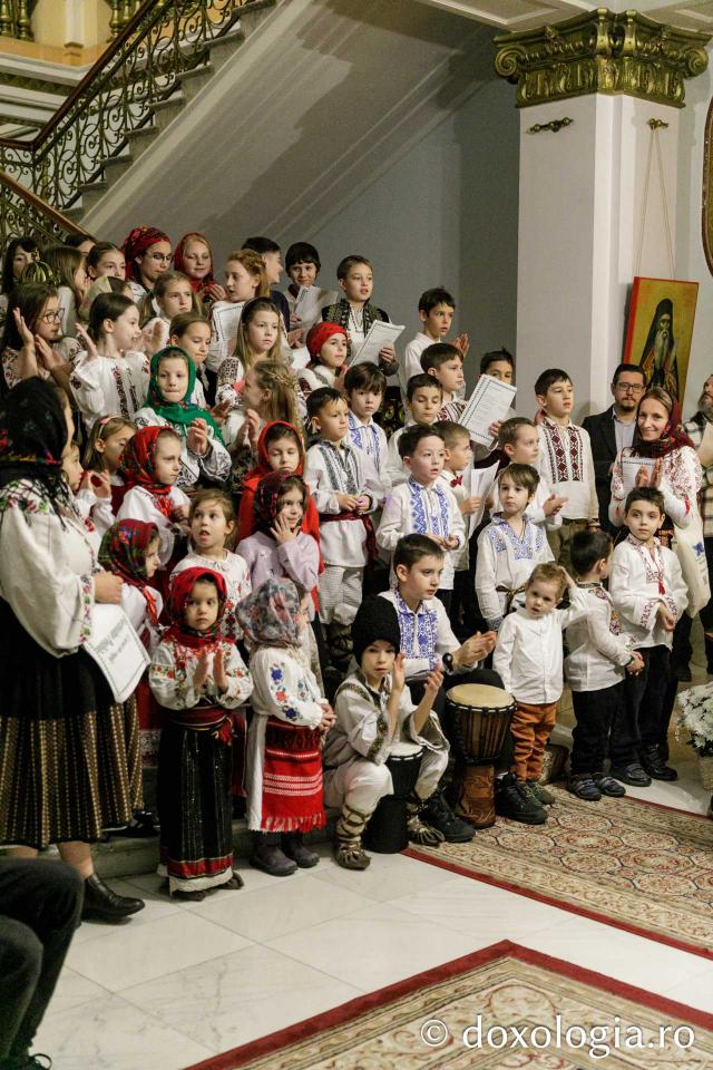 Parohiile „Sfântul Andrei” și Talpalari din Iași