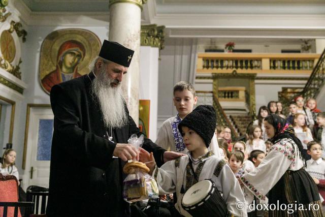 Parohiile „Sfântul Andrei” și Talpalari din Iași