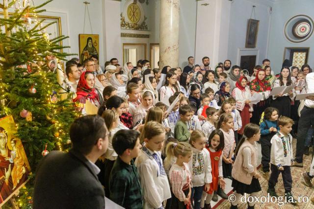 Parohiile „Sfântul Andrei” și Talpalari din Iași