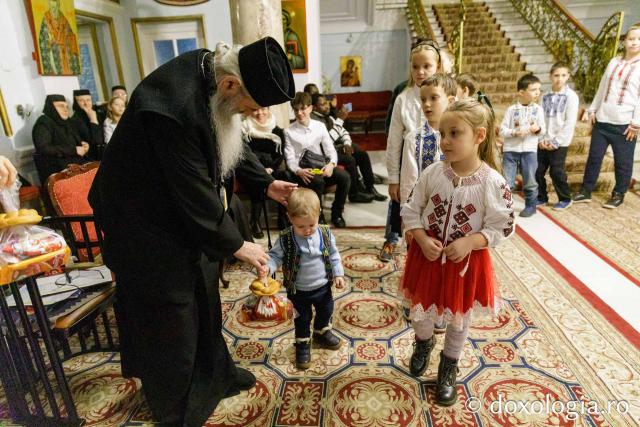 Parohiile „Sfântul Andrei” și Talpalari din Iași