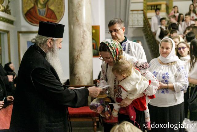 Parohiile „Sfântul Andrei” și Talpalari din Iași