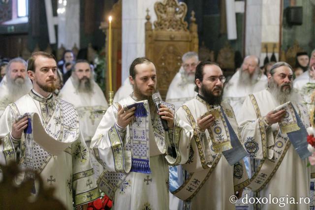 Întâia prăznuire a Sfinților Cuvioși Cleopa și Paisie