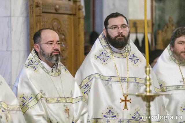 Întâia prăznuire a Sfinților Cuvioși Cleopa și Paisie