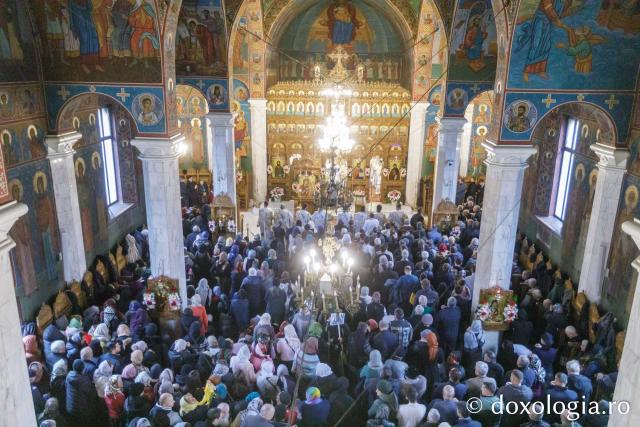 Întâia prăznuire a Sfinților Cuvioși Cleopa și Paisie