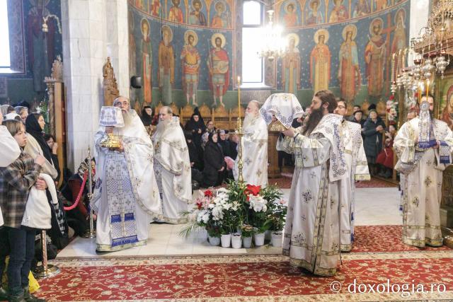 Întâia prăznuire a Sfinților Cuvioși Cleopa și Paisie